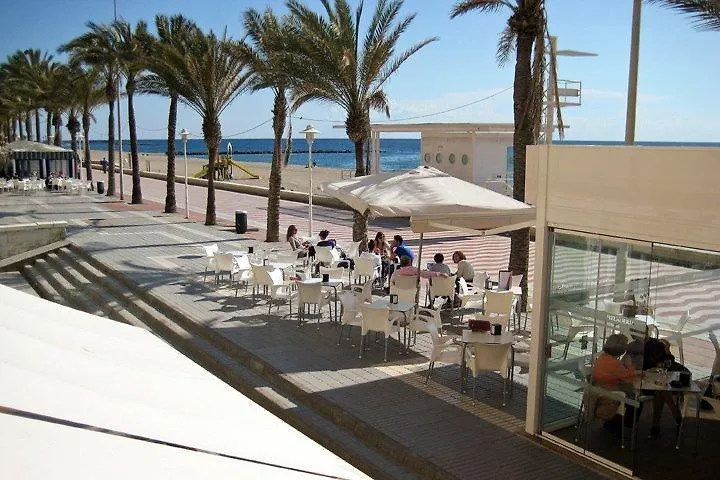 Hostal Delfin Verde-1